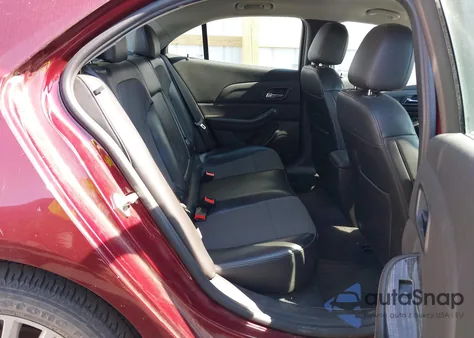 2015 Chevrolet Malibu 1Lt z USA, uszkodzony, nr VIN 1G11C5SL2FF108506